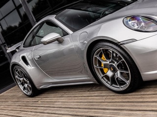 Thumbnail Mobil 10