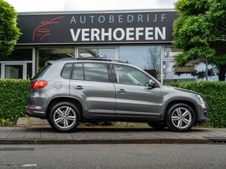 Thumbnail Mobil 6
