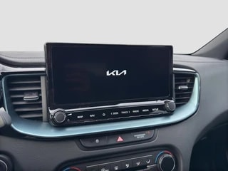 Thumbnail Mobil 9