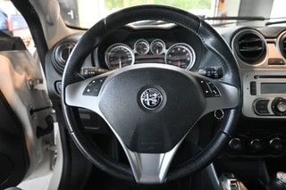 Thumbnail Mobil 6