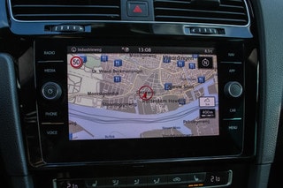 Thumbnail Mobil 9