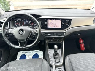 Thumbnail Mobil 8