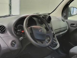 Thumbnail Mobil 4