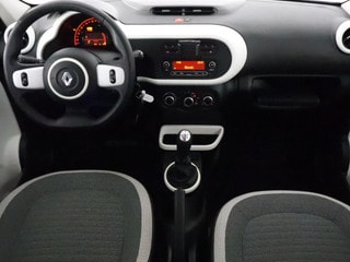 Thumbnail Mobil 6