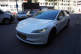 Thumbnail Mobil 8