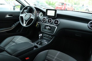 Thumbnail Mobil 6