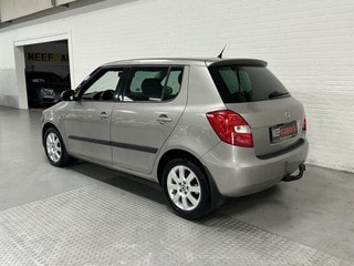 Thumbnail Mobil 5