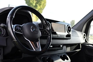 Thumbnail Mobil 10