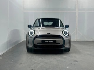 Thumbnail Mobil 8