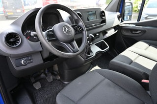 Thumbnail Mobil 4