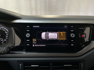 Thumbnail Mobil 8