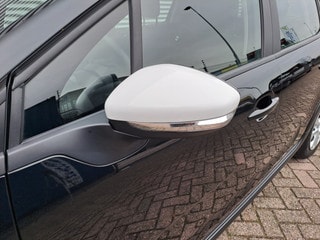 Thumbnail Mobil 9