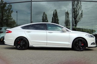 Thumbnail Mobil 8