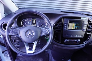 Thumbnail Mobil 2