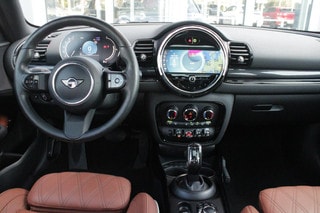 Thumbnail Mobil 7