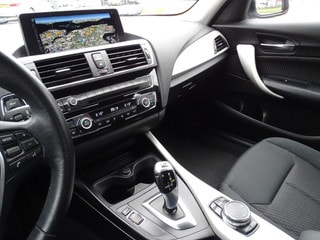 Thumbnail Mobil 10