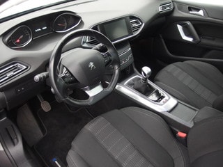 Thumbnail Mobil 7