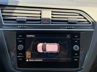Thumbnail Mobil 8