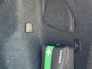 Thumbnail Mobil 10