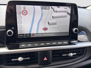 Thumbnail Mobil 9