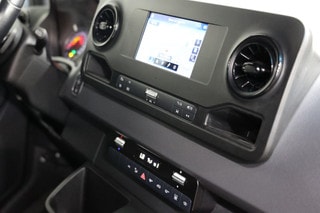 Thumbnail Mobil 9