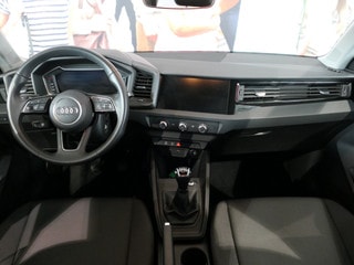 Thumbnail Mobil 9