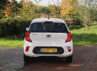 Thumbnail Mobil 9