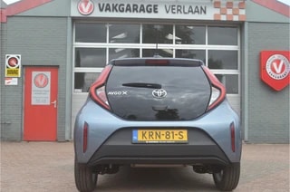 Thumbnail Mobil 4