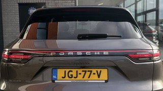 Thumbnail Mobil 8