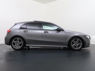 Thumbnail Mobil 10