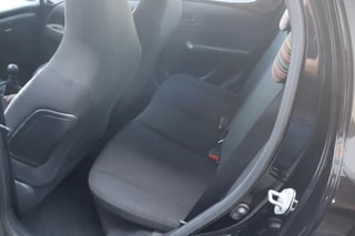 Thumbnail Mobil 7