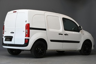 Thumbnail Mobil 6