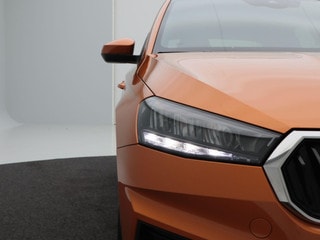 Thumbnail Mobil 8