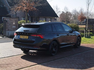 Thumbnail Mobil 10