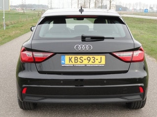 Thumbnail Mobil 6