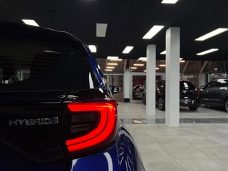 Thumbnail Mobil 8