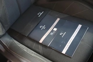 Thumbnail Mobil 10