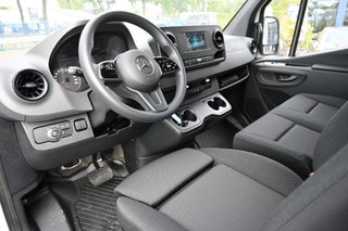 Thumbnail Mobil 4