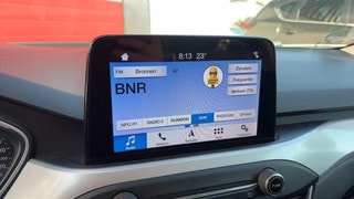 Thumbnail Mobil 10