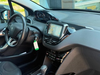 Thumbnail Mobil 10