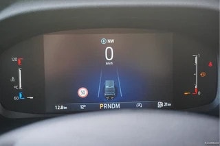 Thumbnail Mobil 10