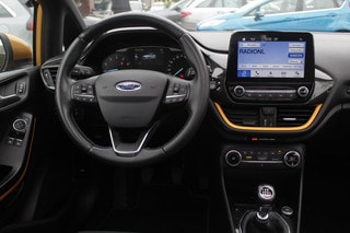 Thumbnail Mobil 9