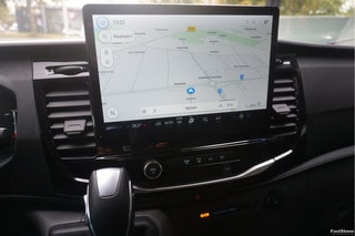 Thumbnail Mobil 10