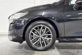 Thumbnail Mobil 4