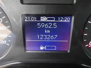 Thumbnail Mobil 7