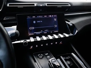 Thumbnail Mobil 10