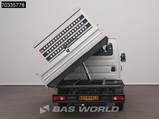 Thumbnail Mobil 8
