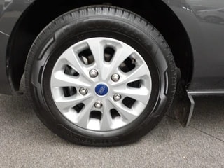 Thumbnail Mobil 5