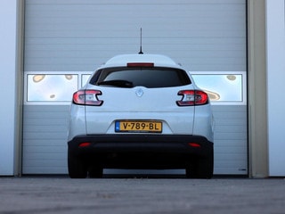 Thumbnail Mobil 8