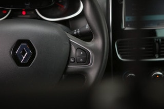Thumbnail Mobil 8